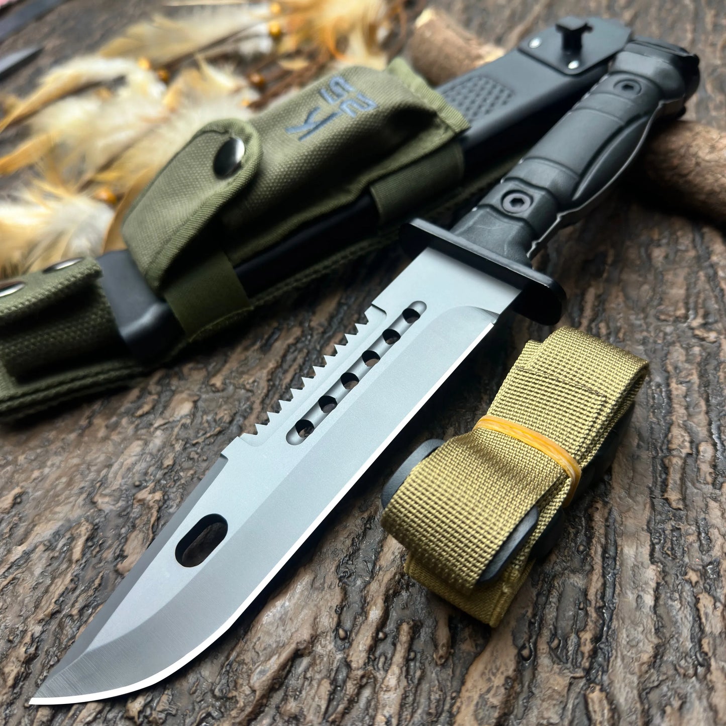 High-Quality Outdoor Fixed-Blade Knives, Straight Blades for Outdoor Camping, Suitable for Hiking, Mountaineering Expeditions, Wilderness Survival, and Camping Activities; Outdoor Utility Knives and Ideal Gifts for Men, Comes