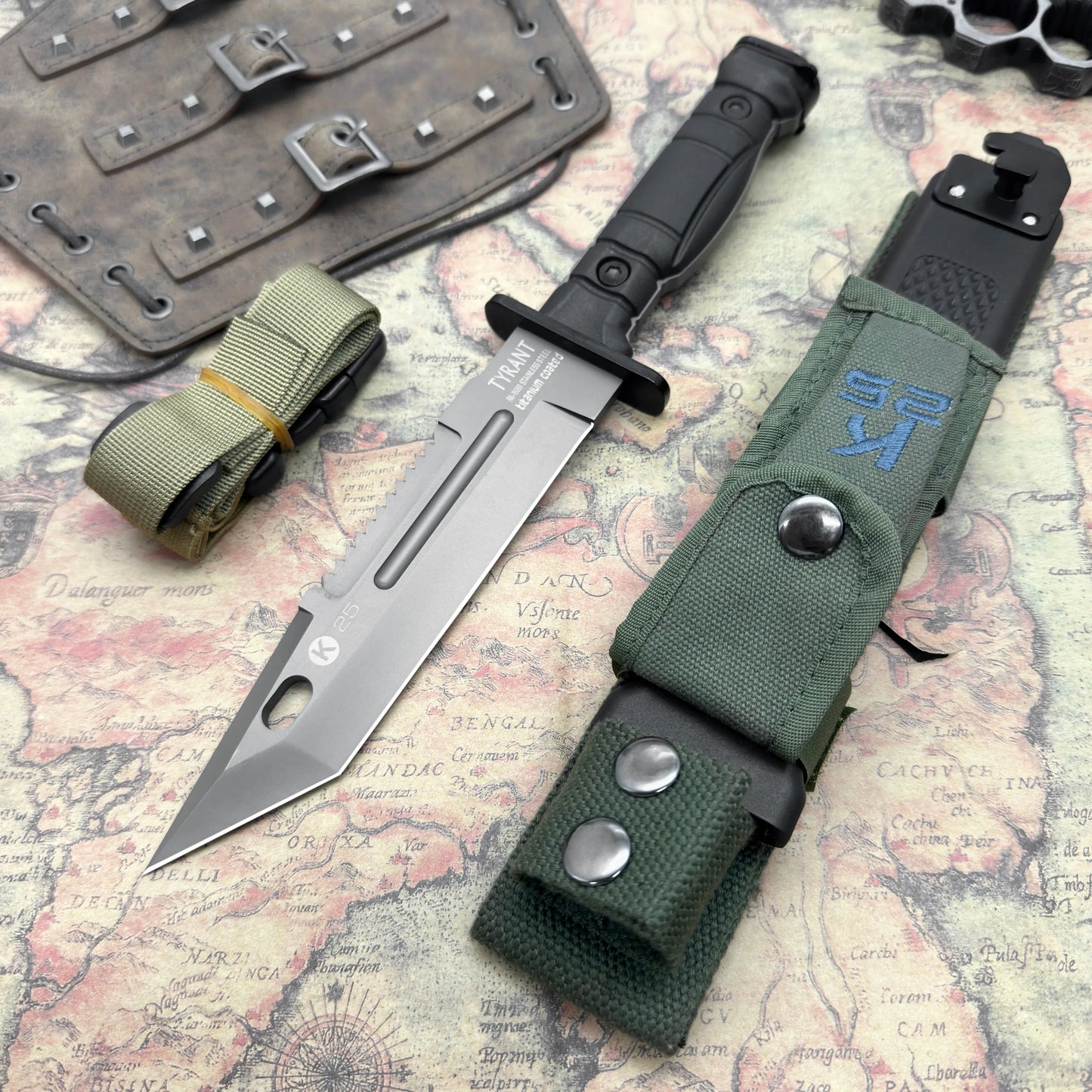Multifunctional Knife, Essential for Wilderness Survival, Non-Slip Handle, Comes With Sheath