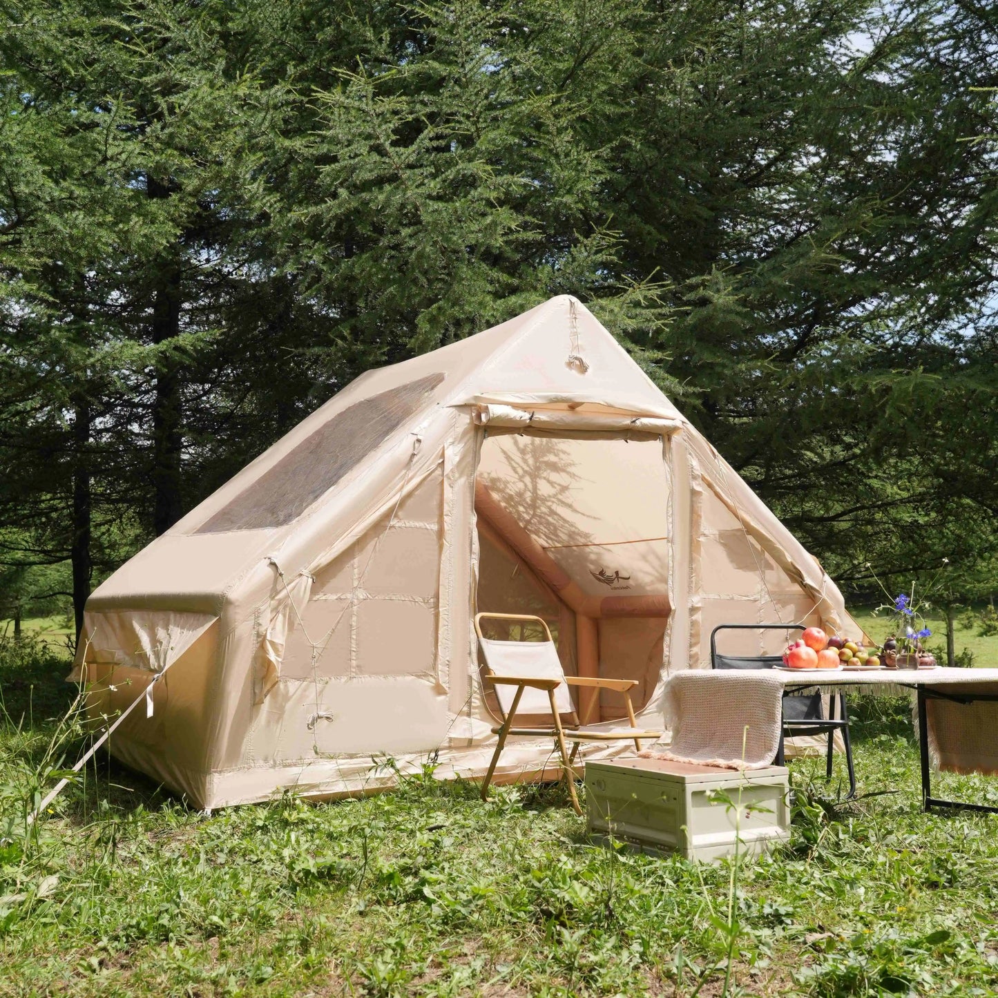 Inflatable Tent With Skylight, Quick Setup Blow Up Tents With Pump, 4-6 Person Outdoor Family Luxury Tent