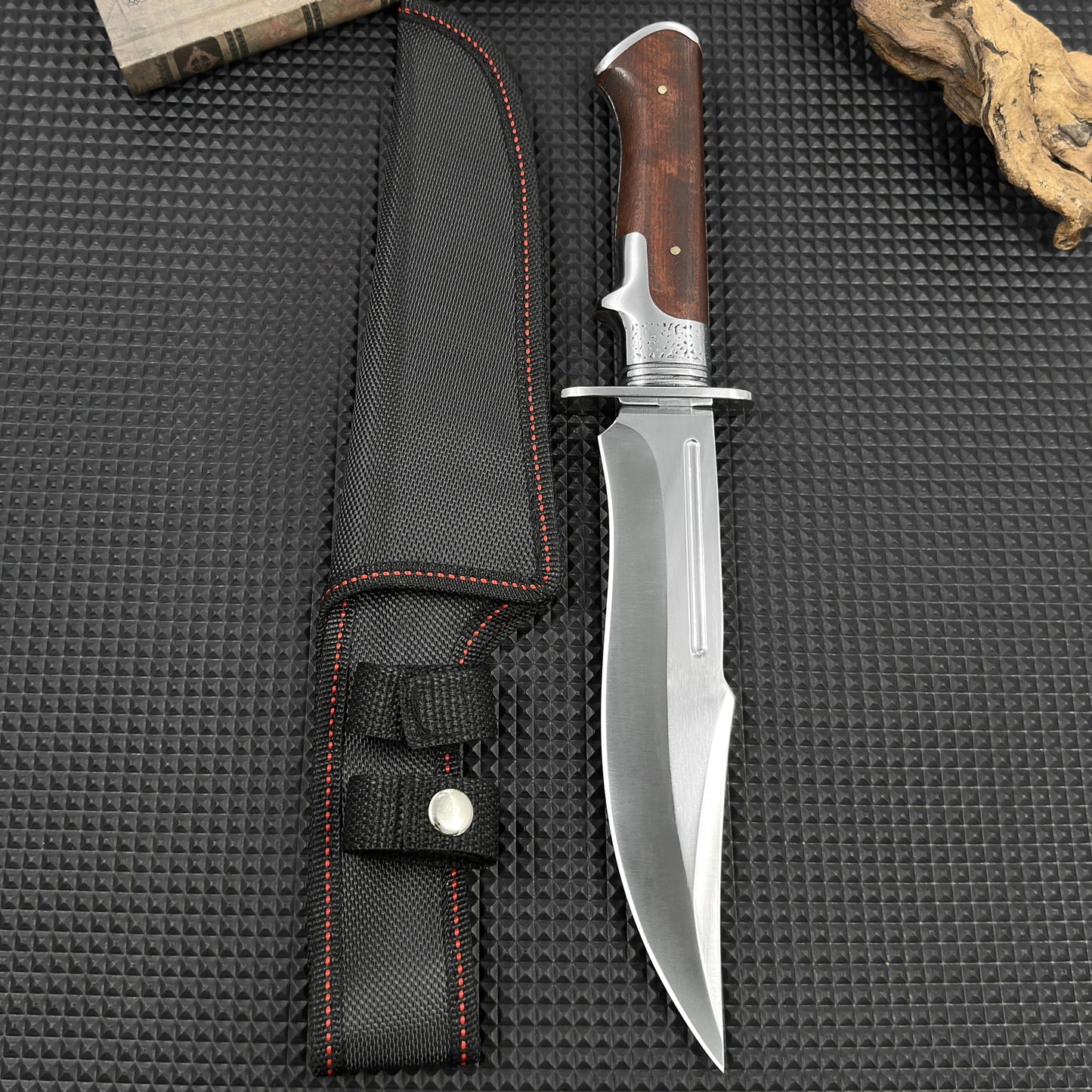 D2 Multi-Tool, Hand-Forged Bone Knife With a Protective Cover, High-Carbon Steel Hunting Knife, Wooden Handle
